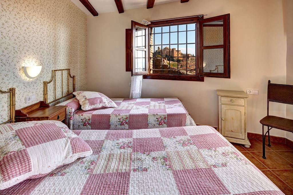 Apartamentos Bellavista Alquézar Room photo
