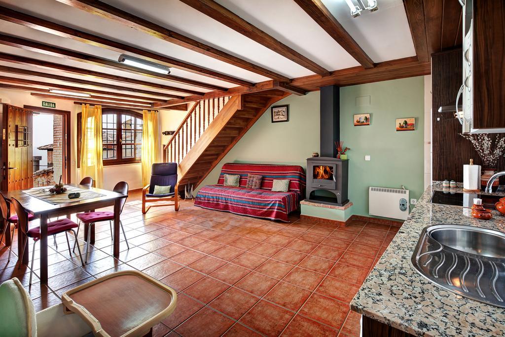 Apartamentos Bellavista Alquézar Room photo