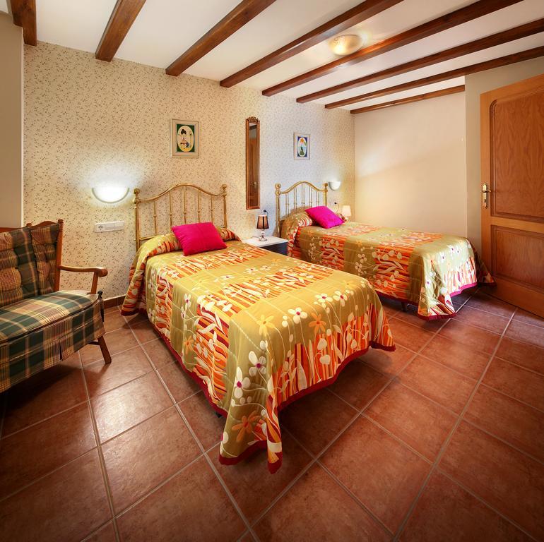 Apartamentos Bellavista Alquézar Room photo